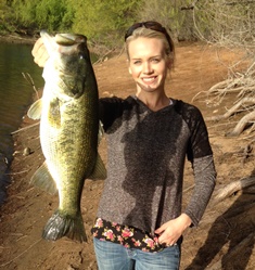 Barbara Hernandez bass Hidden Bay El Cajon White jig with fluke sm.jpg